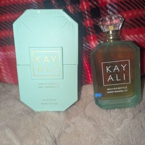 HUDA BEAUTY Kayali Maui In A Bottle Sweet Banana 37 Eau de Parfum